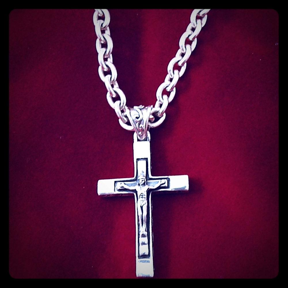 PRECIOUS NECKLACE - CHAIN & CROSS